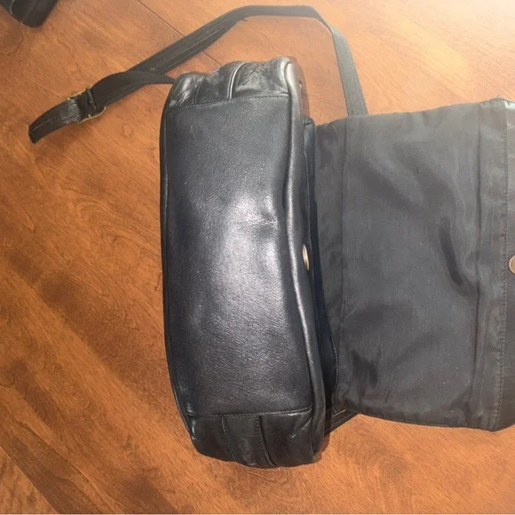 Royal hock Black Leather Bag - Picture 10 of 10